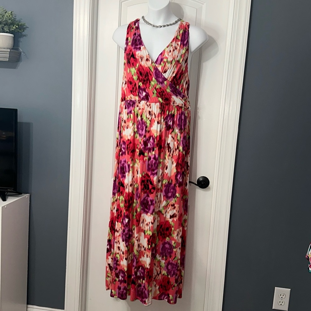 1. LANE BRYANT Maxi Dress PTP 20 1/2"  Size 18/20